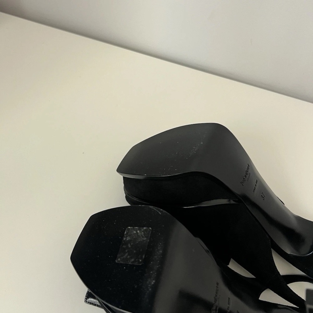 Yves Saint Laurent Black Heels with Chain Accent - Picture 5 of 5